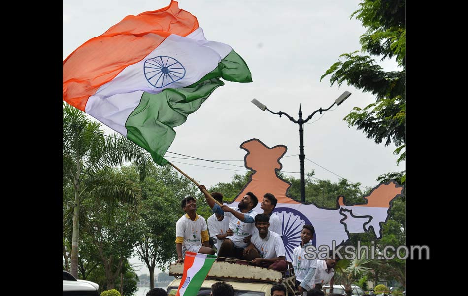 BJP Tiranga Yatra at Peoples Plaza - Sakshi13