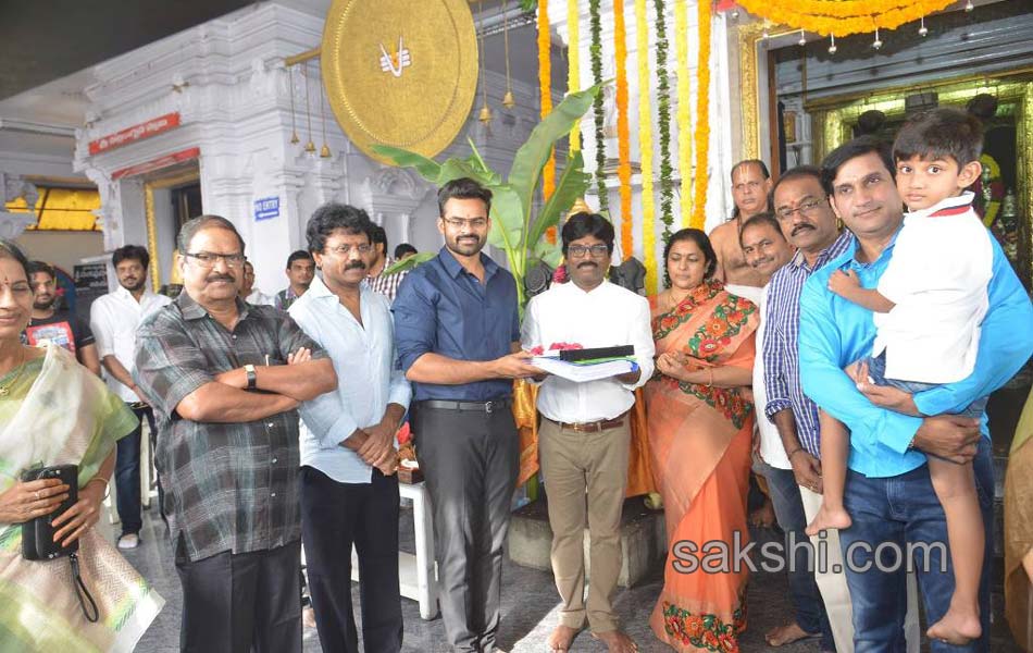 Sai Dharam Tej And Karunakaran Movie Opening4