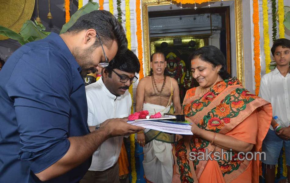 Sai Dharam Tej And Karunakaran Movie Opening10