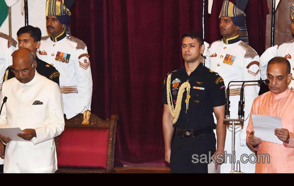 cabinet reshuffle new ministers take oath - Sakshi15