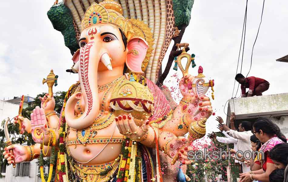 Khairatabad Ganesh Nimarjanam32