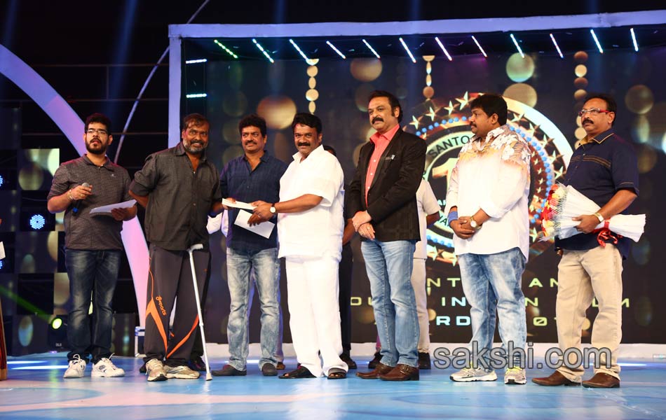 Santosham South India Film awards28