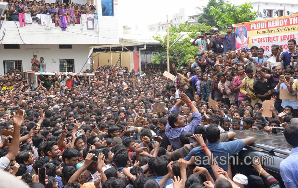 ys jagan mohan reddy Tour in Nandyala - Sakshi7