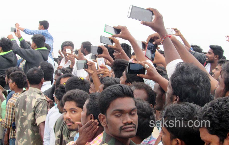 Jaya Janaki Nayaka Vijayotsava Veduka15