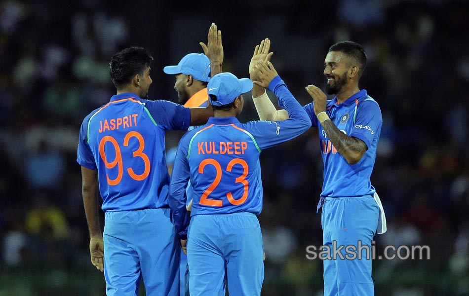 india won by 168 runs in fourth one day13