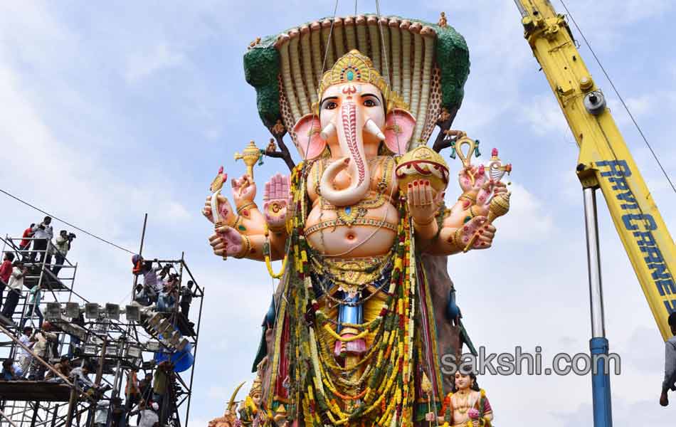 Khairatabad Ganesh Nimarjanam6