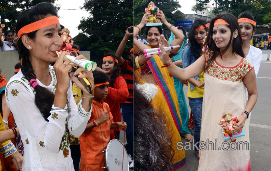 Ganesh immersion festivities in hyderabad10