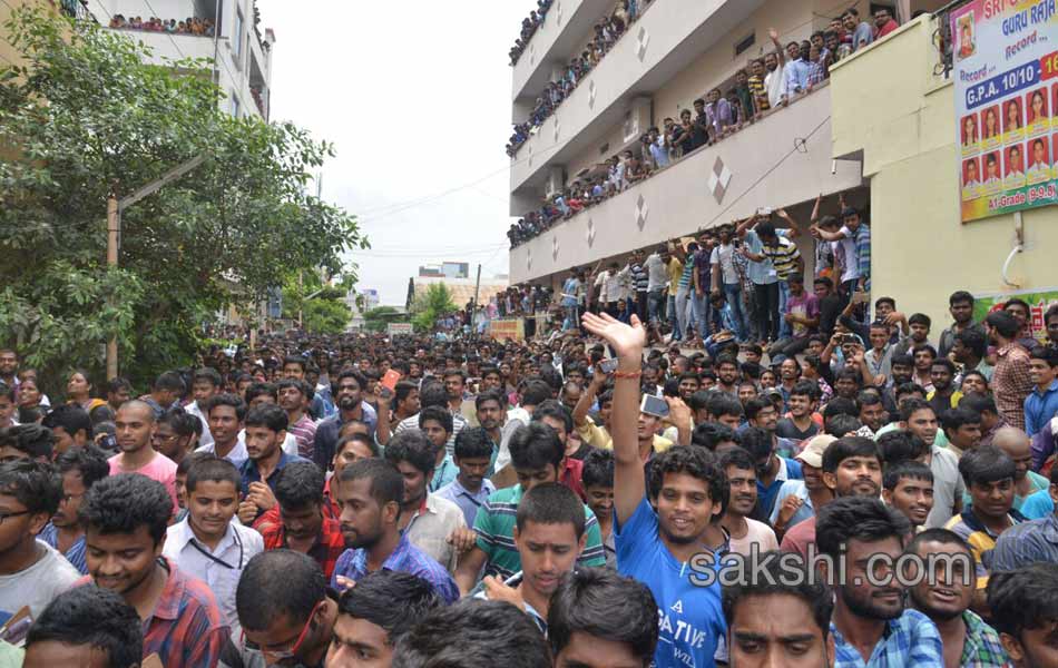 ys jagan mohan reddy Tour in Nandyala - Sakshi14