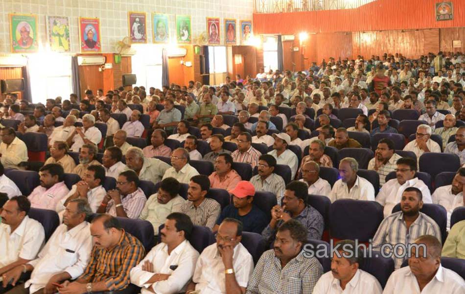 YS Jaganmohan Reddy Aryavishya meet in Nandyal - Sakshi7