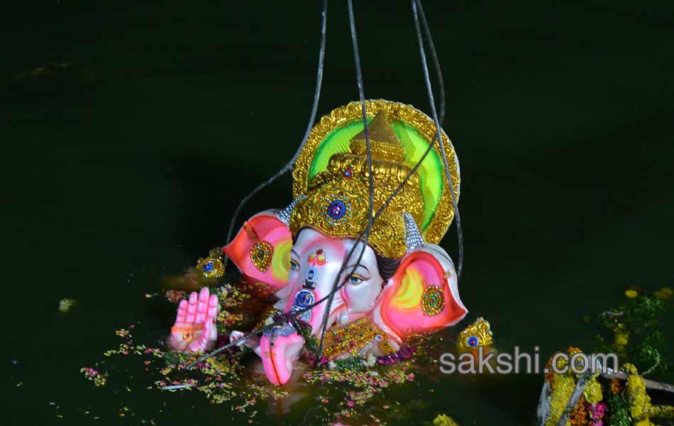 Ganesh immersion festivities in hyderabad33