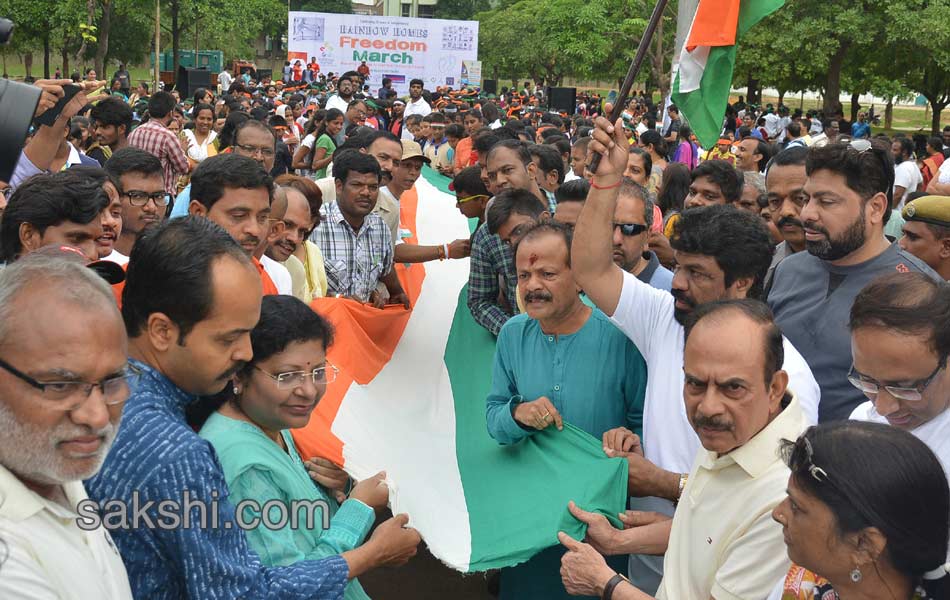 BJP Tiranga Yatra at Peoples Plaza - Sakshi10