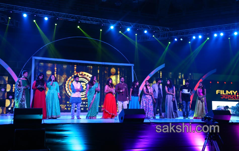 Santosham South India Film awards20