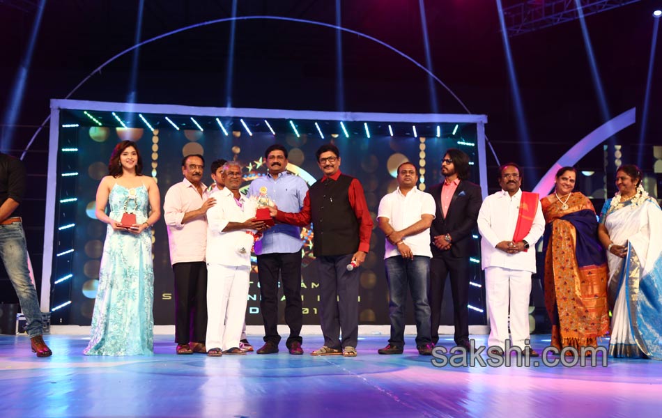 Santosham South India Film awards23