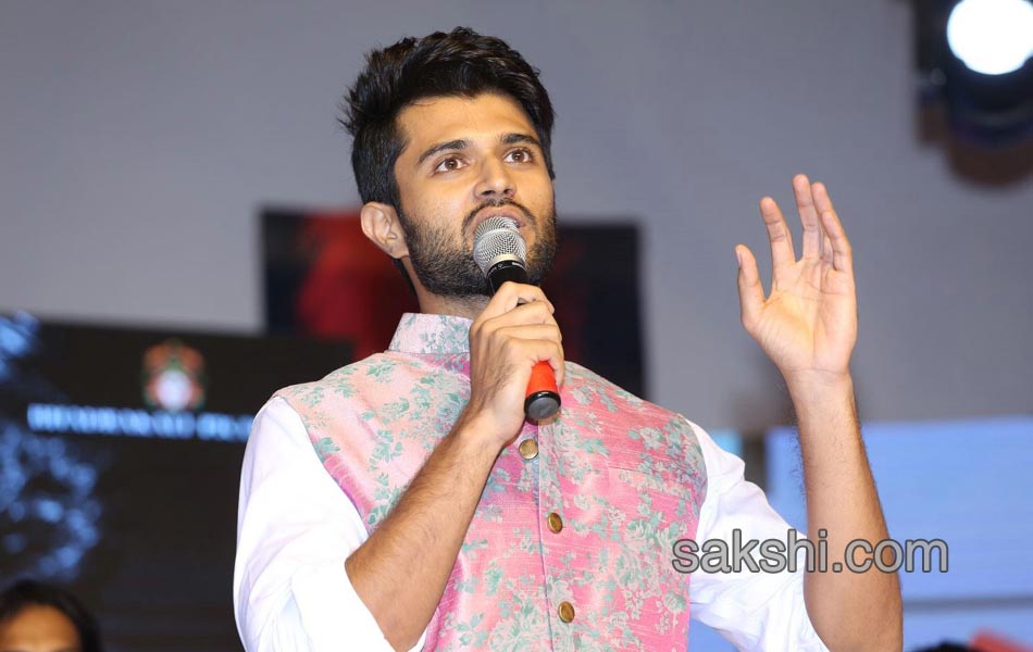 Arjun Reddy Pre Release Event4