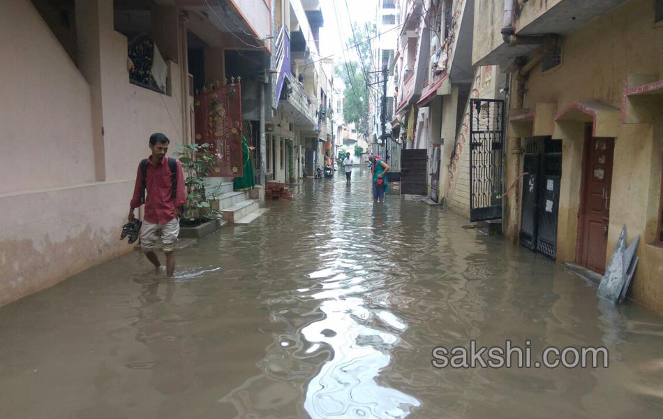 heavy rain hits hyderabad city - Sakshi8