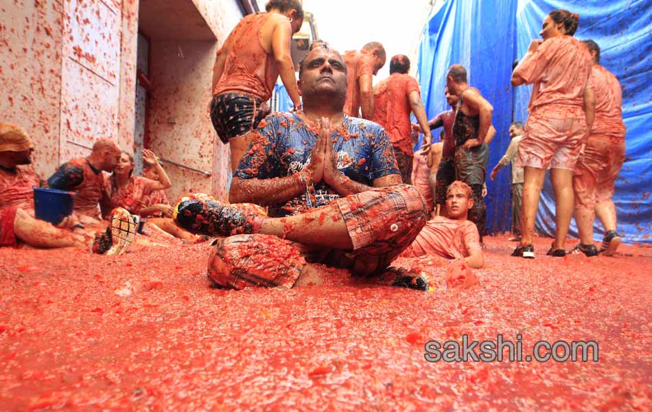 tomatina festival kicks off in spain2