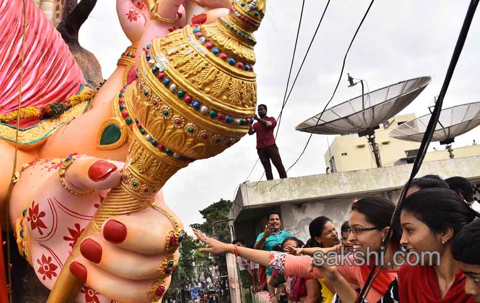 Khairatabad Ganesh Nimarjanam31