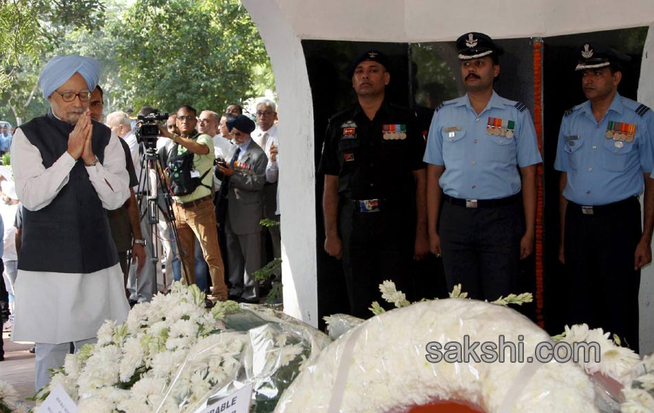 Last rites ceremony of Marshal of Air Force Arjan Singh at Delhis Brar Square3