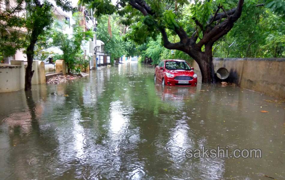 Heavy Rain Hits Hyderabad - Sakshi18