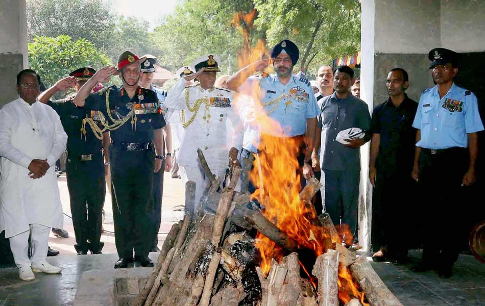 Last rites ceremony of Marshal of Air Force Arjan Singh at Delhis Brar Square1