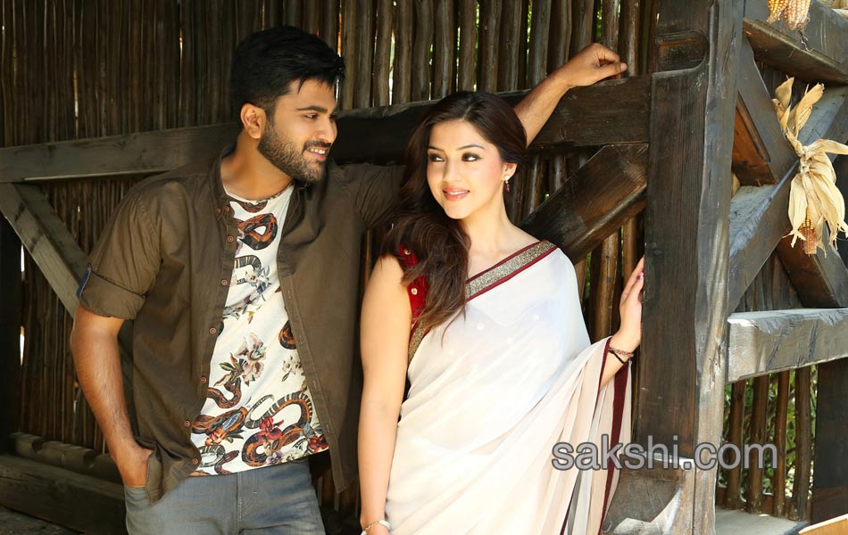 mahanubhavudu movie Stills2