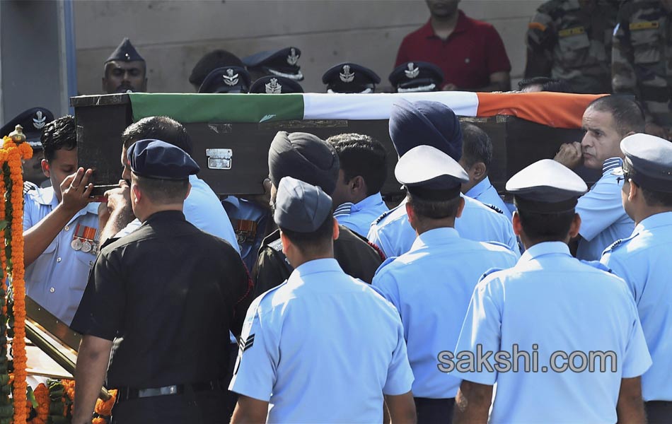 Last rites ceremony of Marshal of Air Force Arjan Singh at Delhis Brar Square7