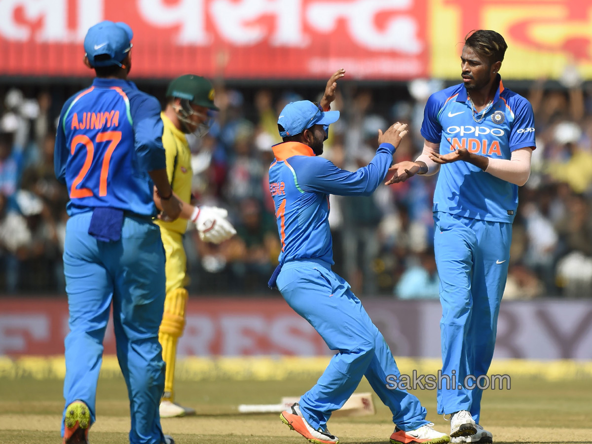 India won third one day against Australia in Indore12