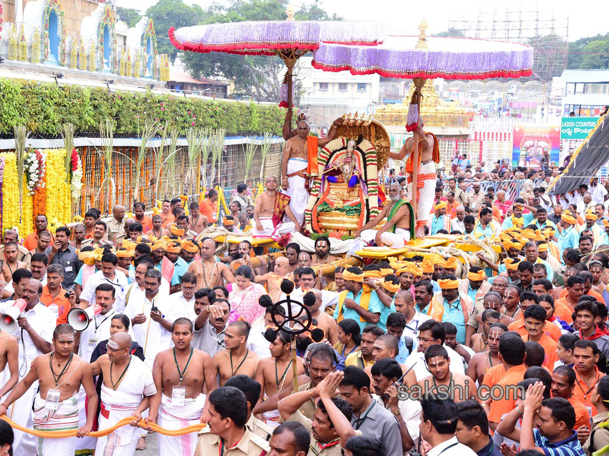 Tirumala Chinna Sesha Vahanam Second Day1