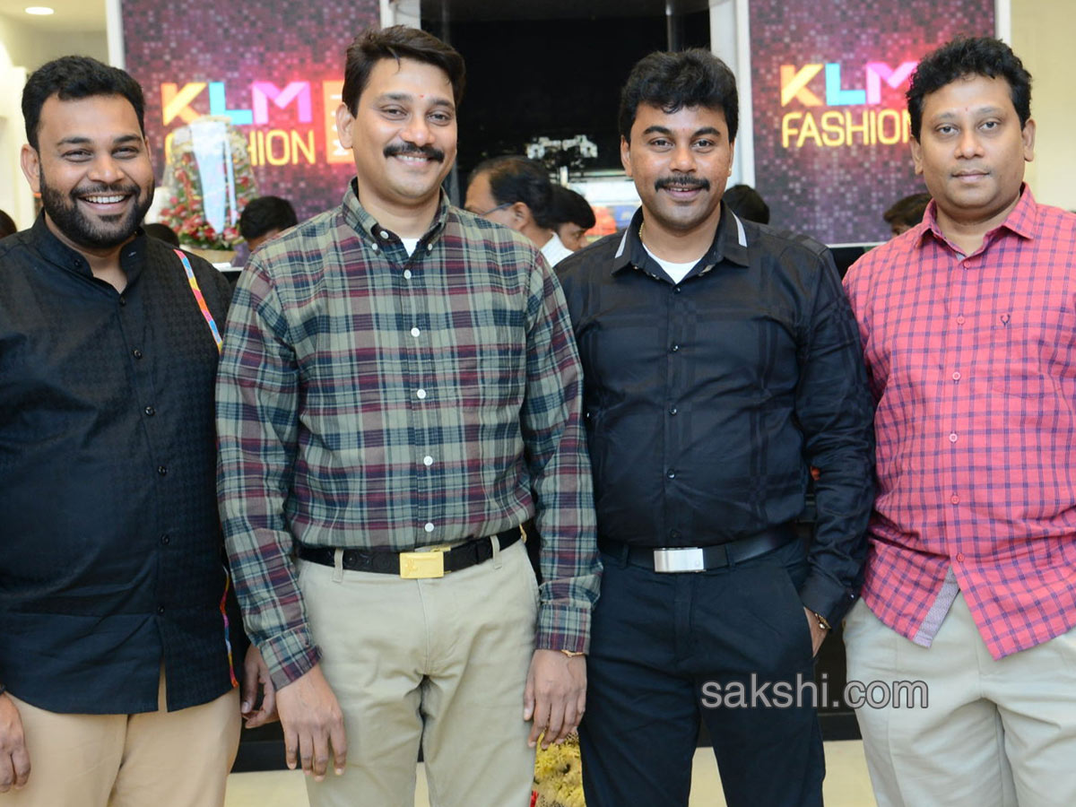 KLM Fashion Mall opens in Kukatpally8