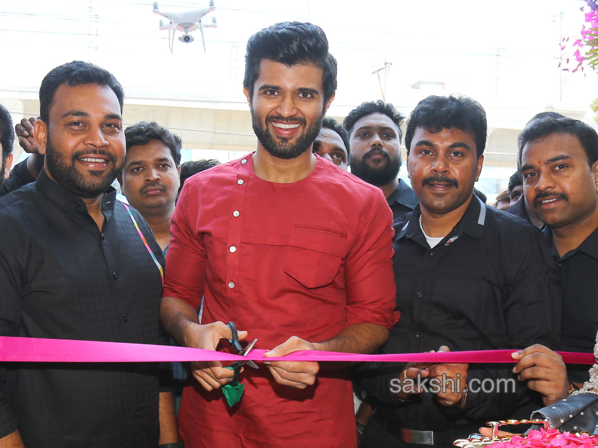 KLM Fashion Mall opens in Kukatpally4