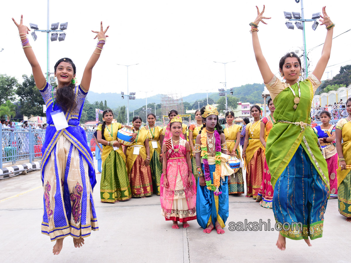 kalpavriksha vahanam 4th day of srivari brahmotsavam12