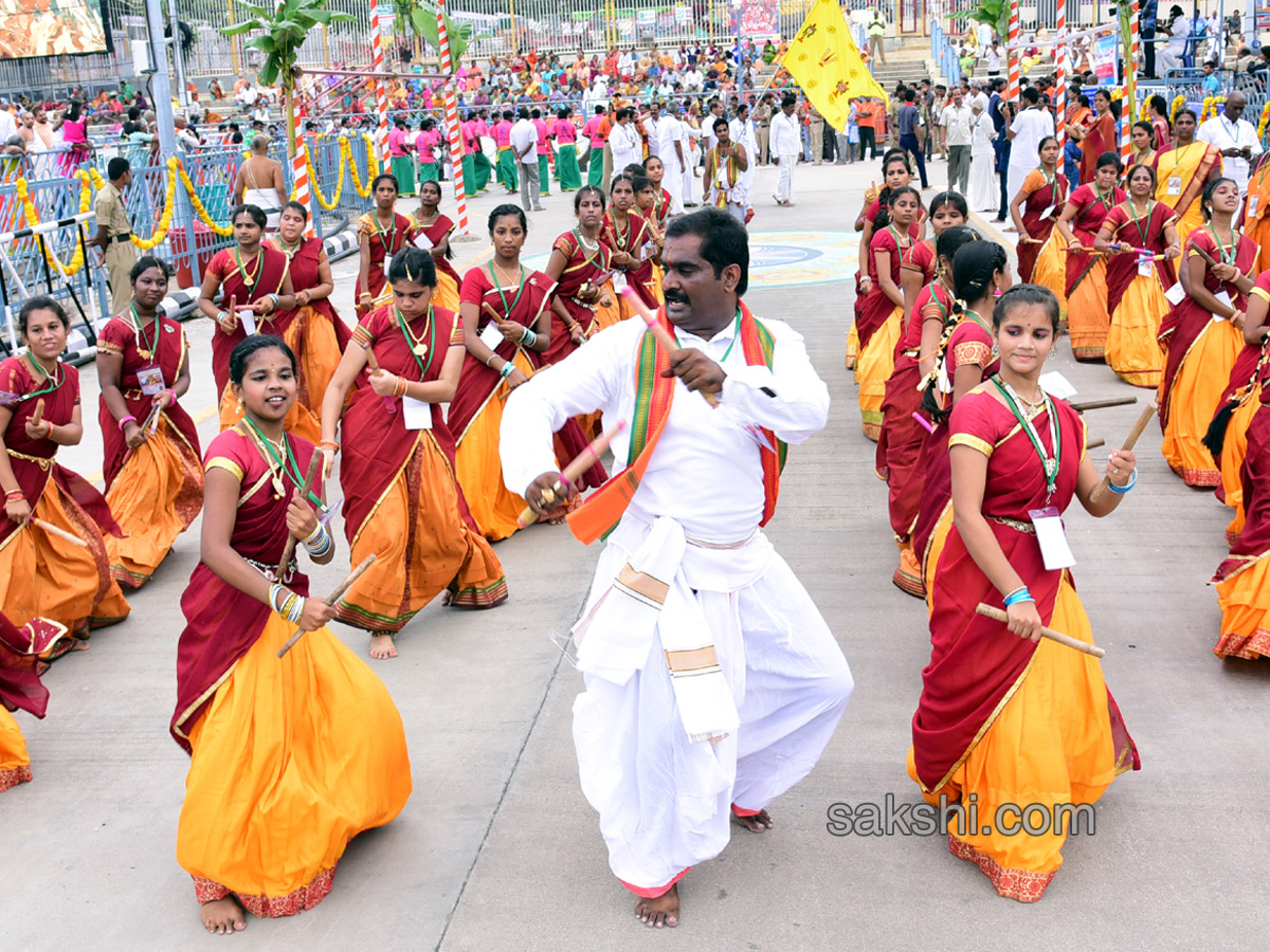 kalpavriksha vahanam 4th day of srivari brahmotsavam15