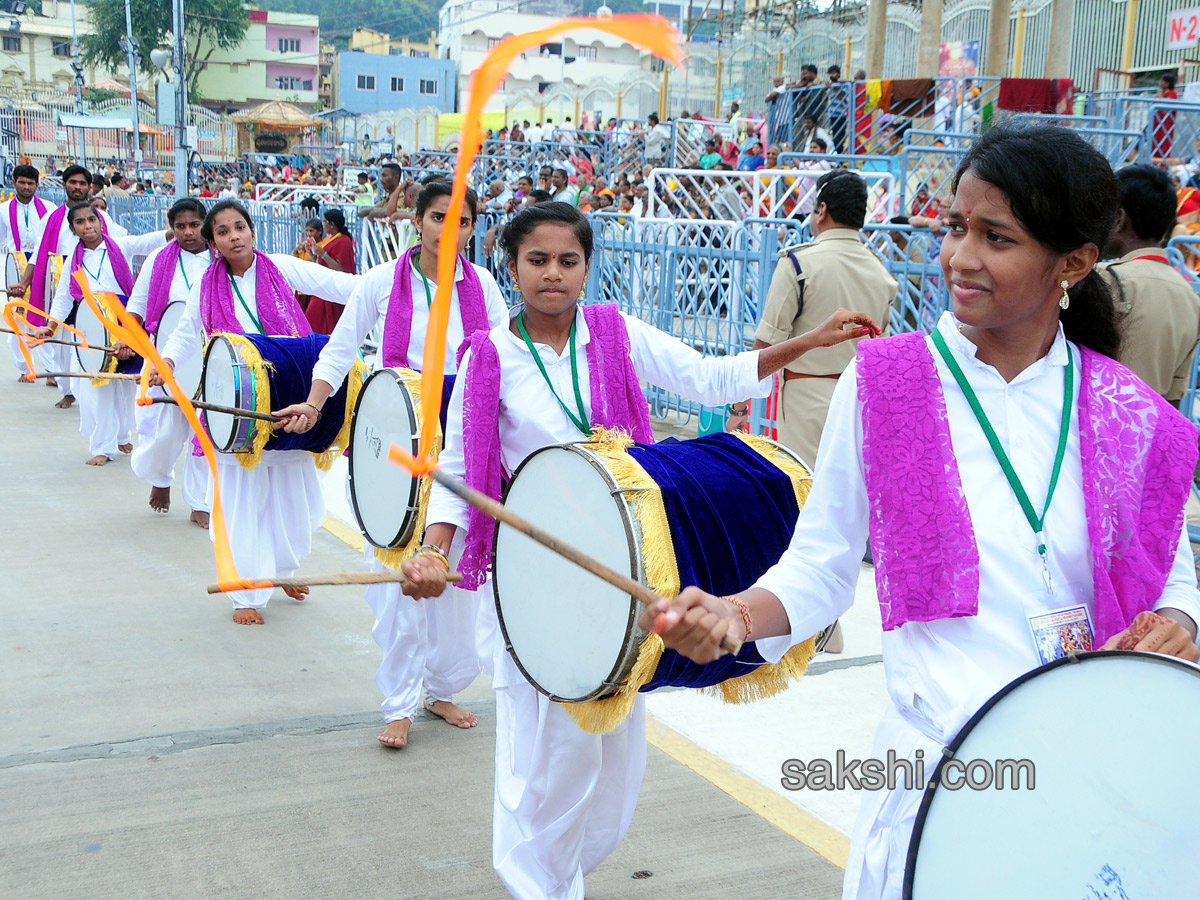 kalpavriksha vahanam 4th day of srivari brahmotsavam22