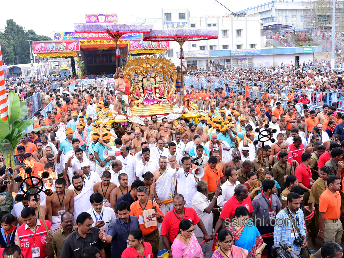 kalpavriksha vahanam 4th day of srivari brahmotsavam7