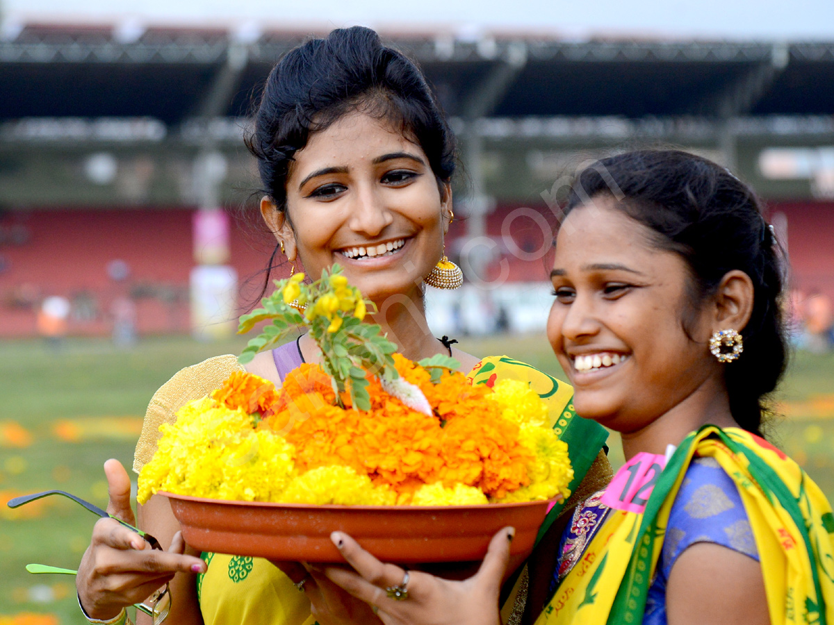 telangana saddula bathukamma at LB stadium9