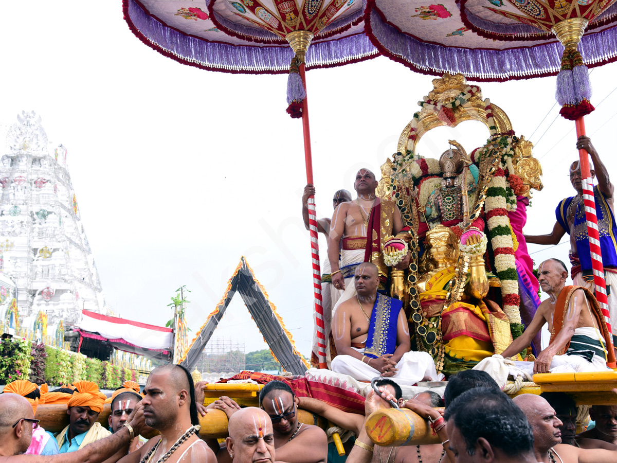 Tirumala brahmotsavam 201716