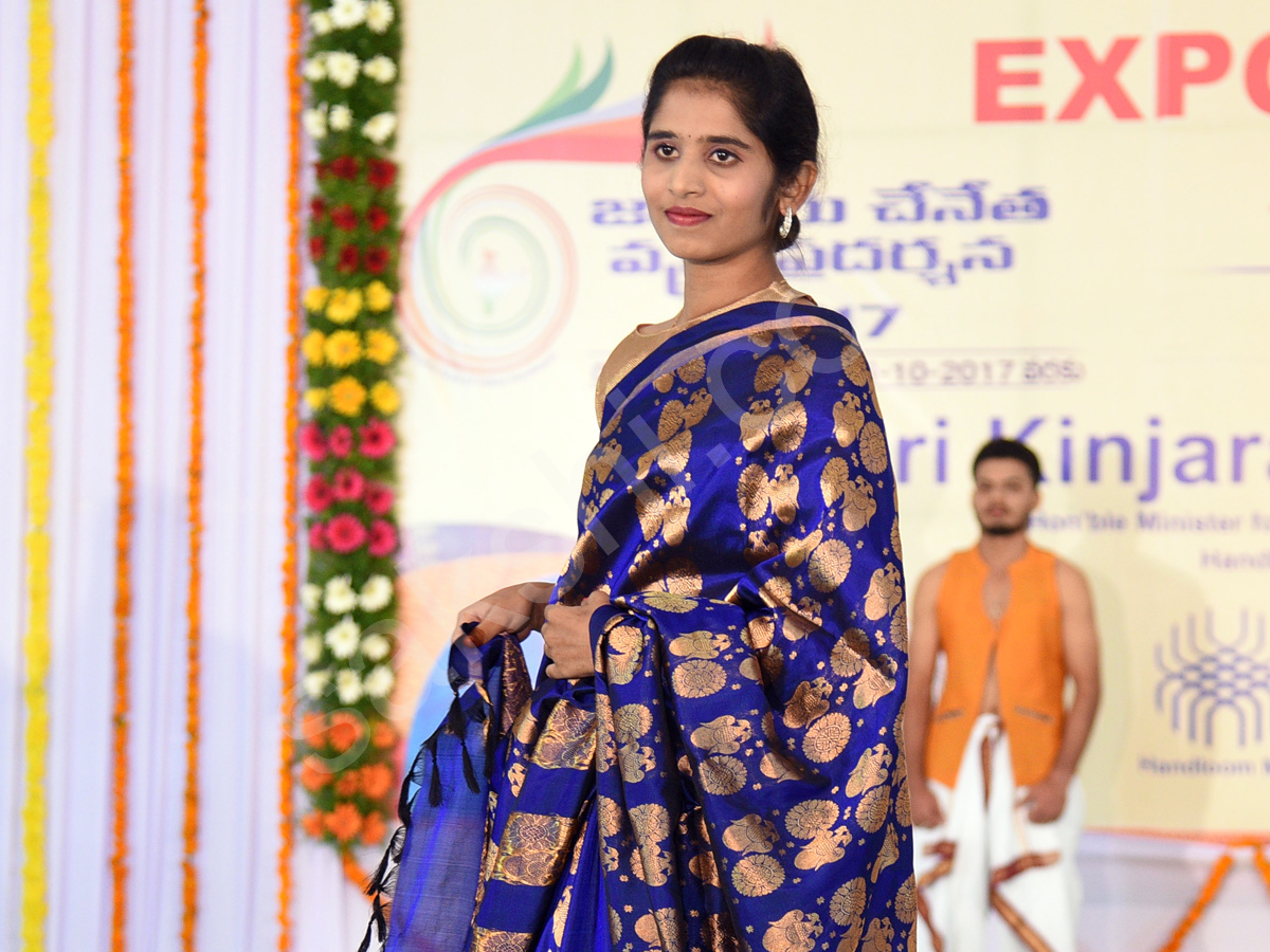 Handmade fashion show in kakinada12