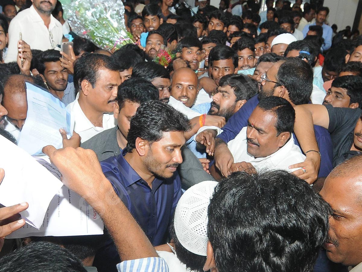 Ys Jagan Yuvabheri at Anantapur - Sakshi11