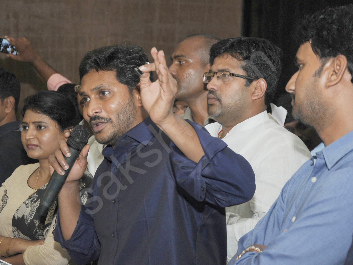 Ys Jagan Yuvabheri at Anantapur - Sakshi12
