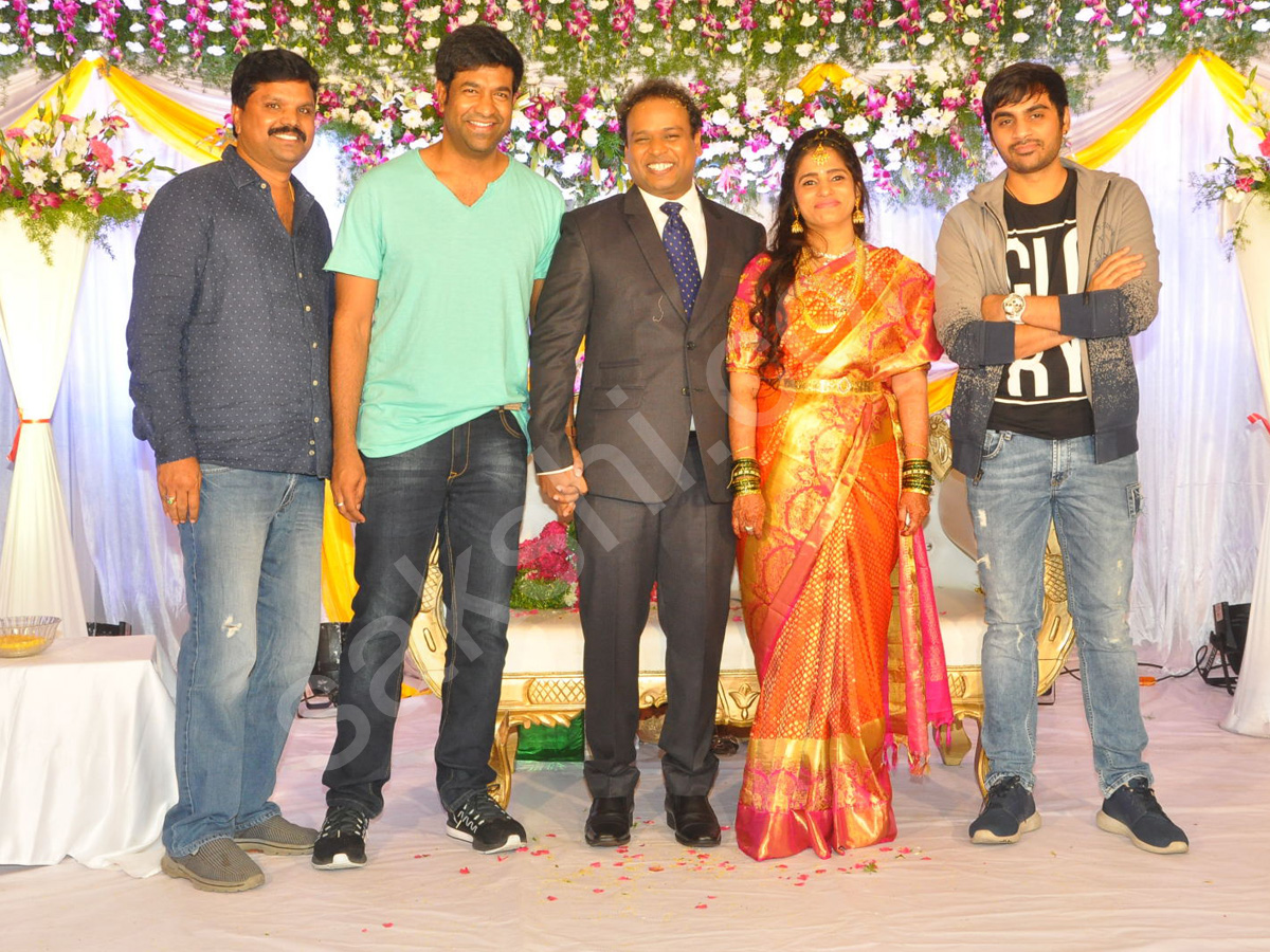 comedian harish Wedding reception7