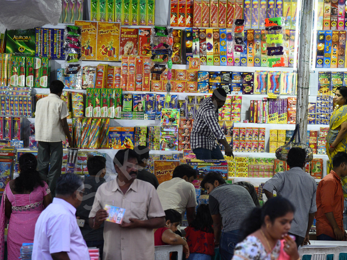 diwali festival shopping in hyderabad - Sakshi11