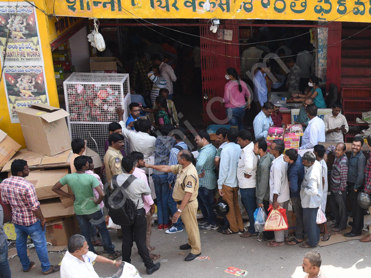 diwali festival shopping in hyderabad - Sakshi6