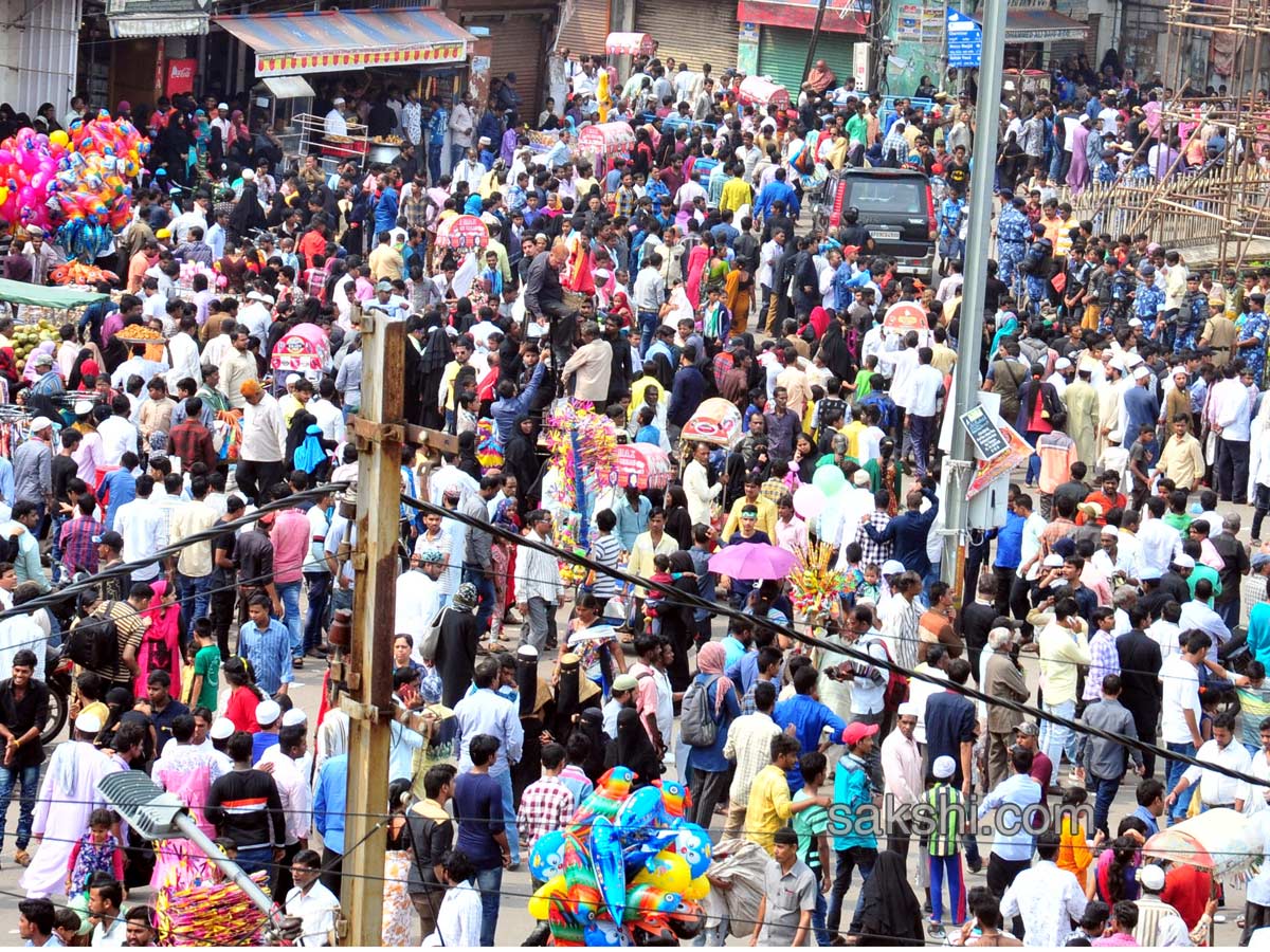 BIBI KA ALAM, MUHARRAM PROCESSION IN HYDERABAD6