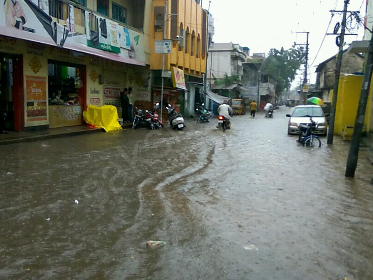 heavy rain in hyderabad - Sakshi16