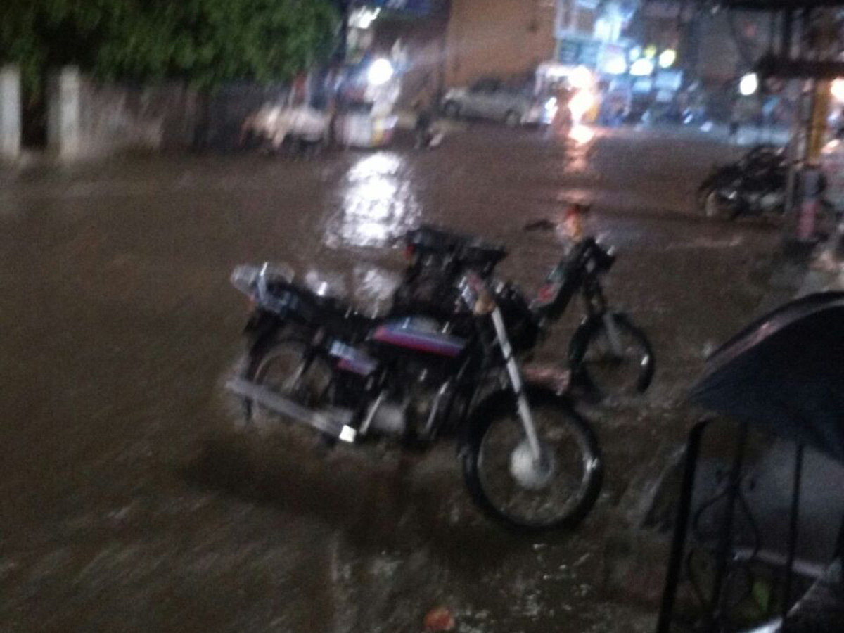 heavy rain in hyderabad - Sakshi12