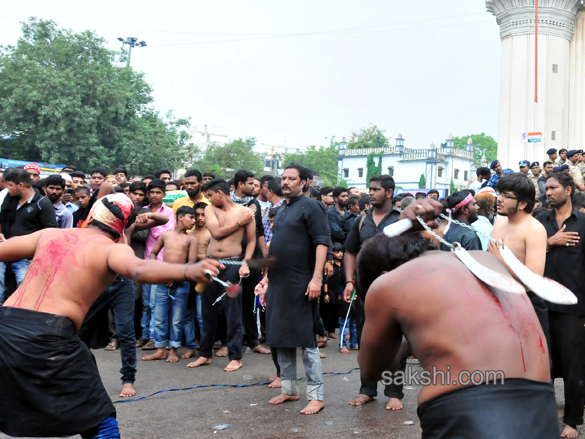 BIBI KA ALAM, MUHARRAM PROCESSION IN HYDERABAD9