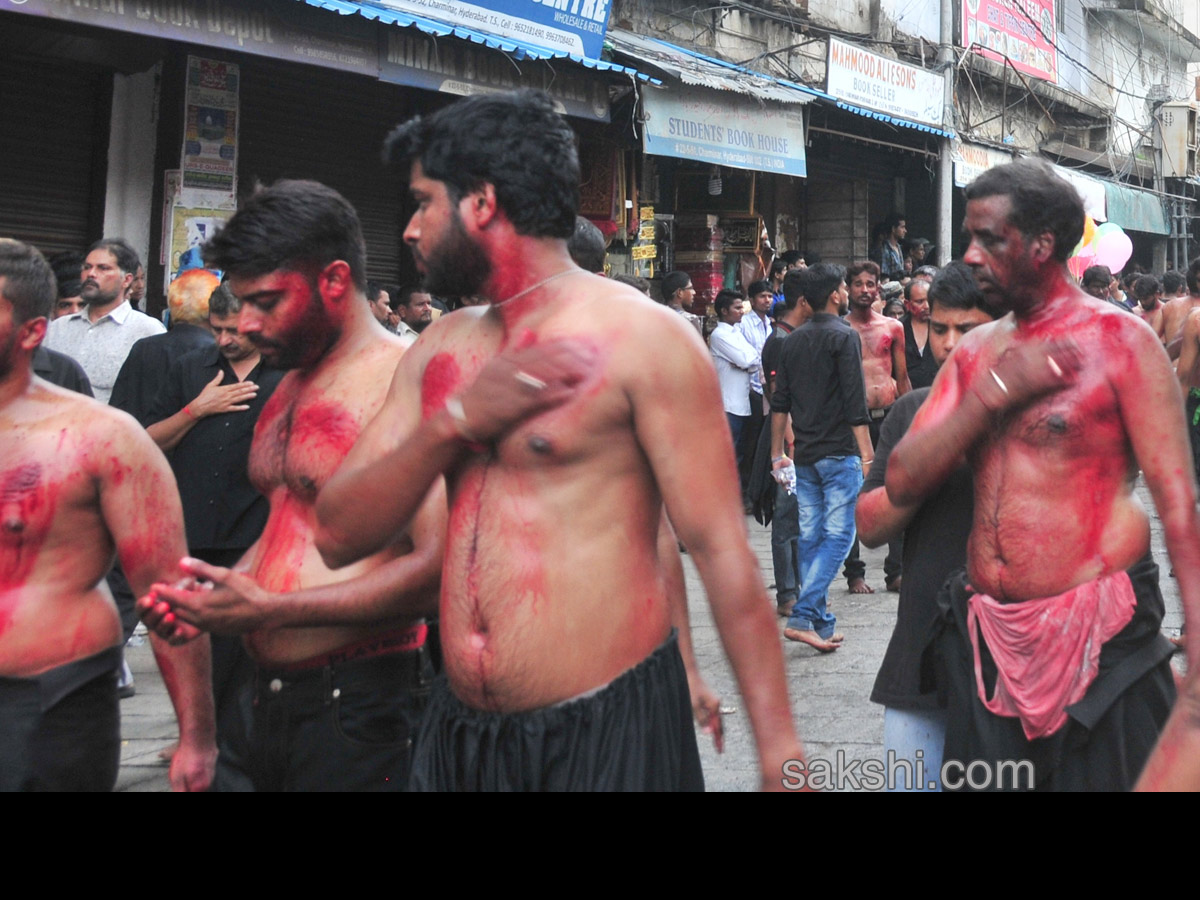 BIBI KA ALAM, MUHARRAM PROCESSION IN HYDERABAD11