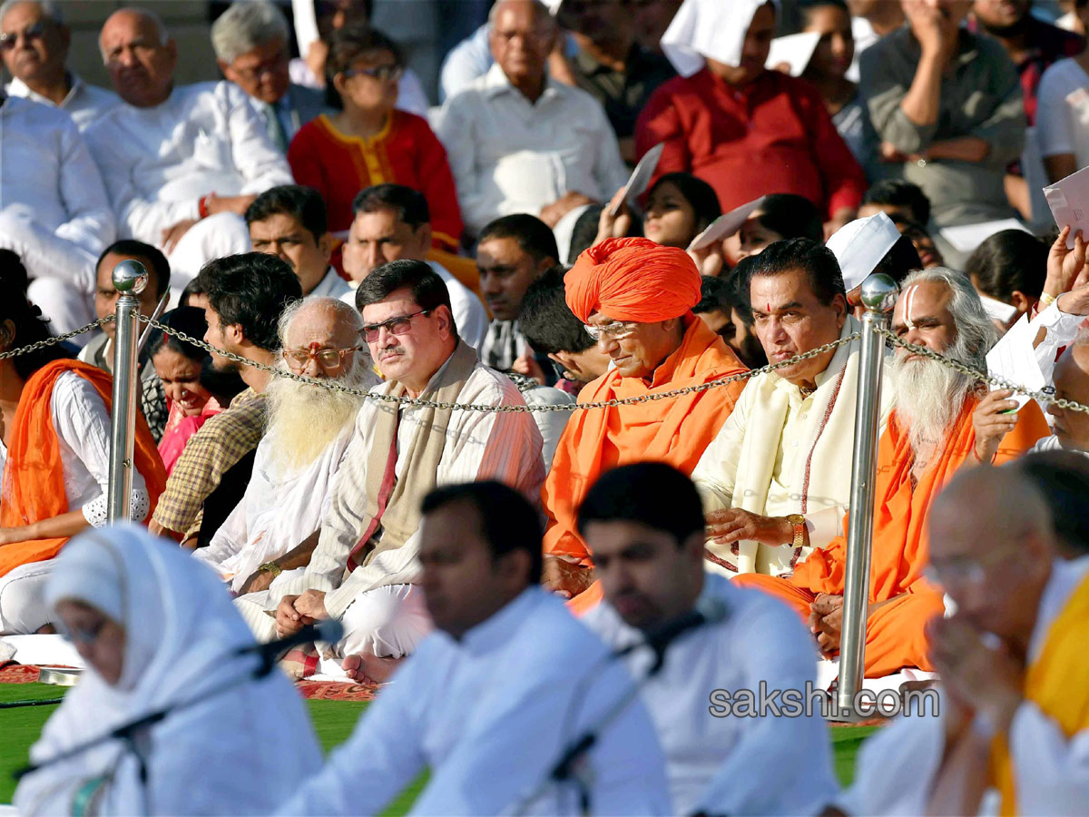 148th birth anniversary at Rajghat in New Delhi  - Sakshi7