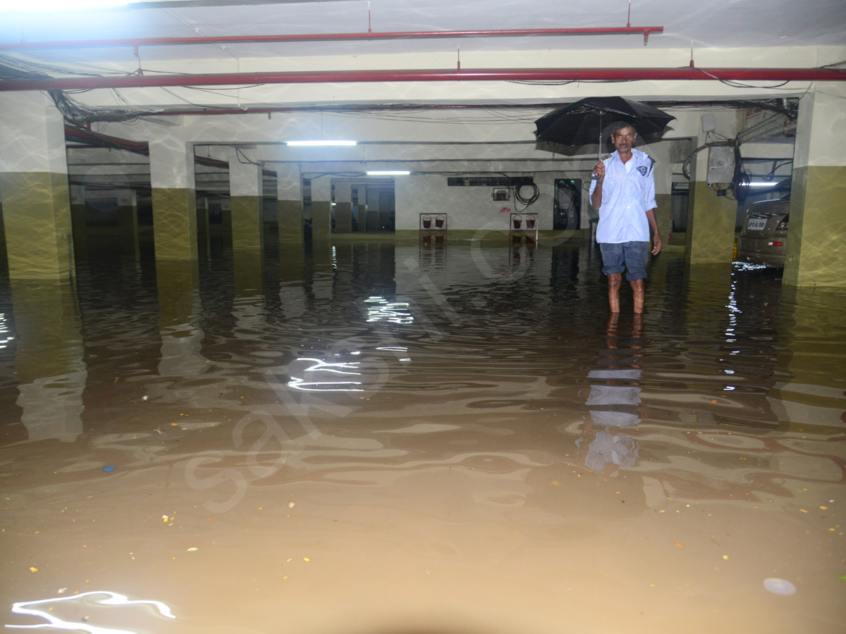 heavy rain in hyderabad - Sakshi38