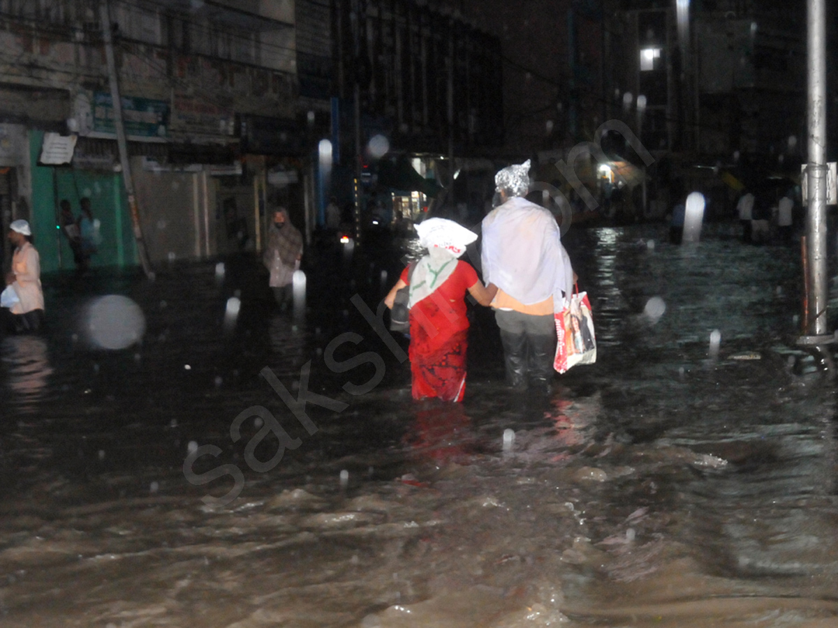 heavy rain in hyderabad - Sakshi41